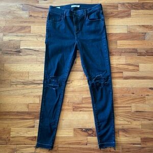 Levi’s Women’s 720 Super Skinny Jeans